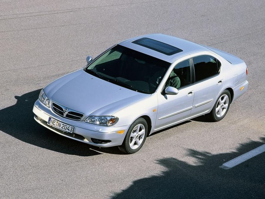  Nissan Maxima QX 2000 года  (фото 22 из 29)
